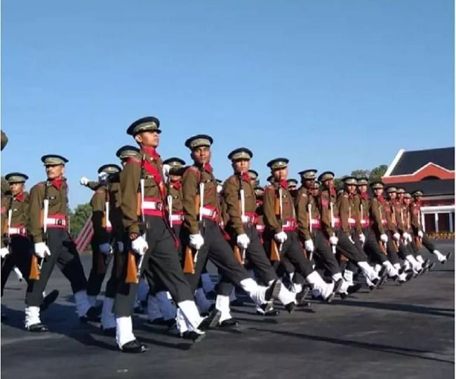 Join the Elite: Indian Army TGC 140 Batch January 2025 Notification Out! Discover 30 Vacancies, Eligibility, and How to Apply Online Now! 2 Indian Army TGC 140 Recruitment 2024 के लिए जल्द कर लें अप्लाई।